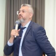 صورة منير لكماني