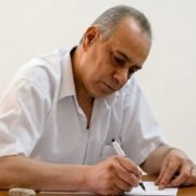 صورة فايز أبو رزق